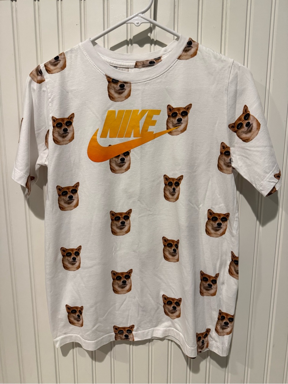 Nike Logo Tee - Orange Swoosh
